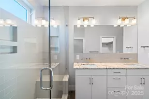 916-A Westbrook Dr, Charlotte, NC 28202 - Photo 23