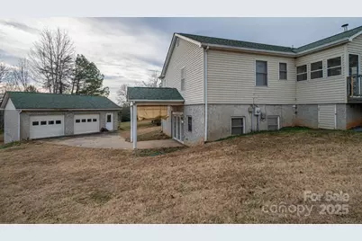 2541 Grandview Circle SW, Lenoir, NC 28645 - Photo 27