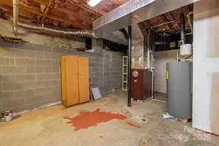 2541 Grandview Cir SW, Lenoir, NC 28645 - Photo 37