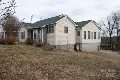 2541 Grandview Circle SW, Lenoir, NC 28645 - Photo 29