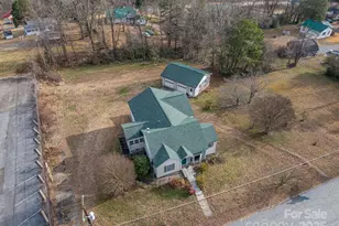 2541 Grandview Cir SW, Lenoir, NC 28645 - Photo 5