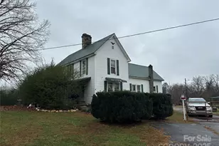 1632 Vein Mountain Rd, Nebo, NC 28761 - Photo 1