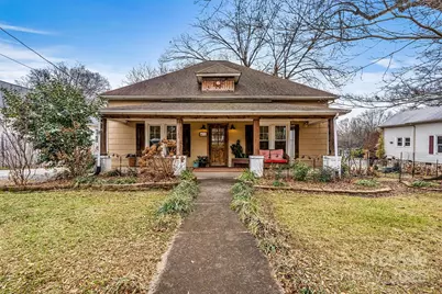 415 W C Street, Newton, NC 28658 - Photo 1