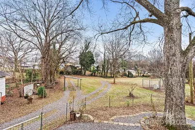 415 W C Street, Newton, NC 28658 - Photo 29