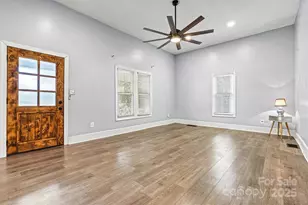 415 W C St, Newton, NC 28658 - Photo 7