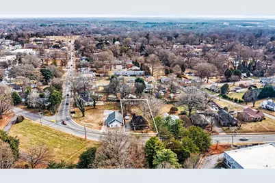 415 W C Street, Newton, NC 28658 - Photo 33