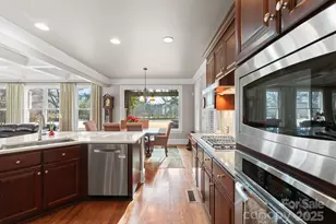 18504 Carnegie Overlook Blvd, Davidson, NC 28036 - Photo 21