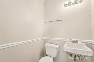 7125 Cove Creek Dr, Charlotte, NC 28215 - Photo 17