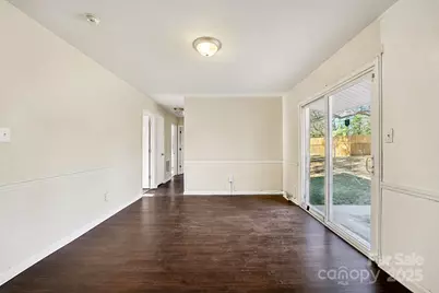 7125 Covecreek Drive, Charlotte, NC 28215 - Photo 11