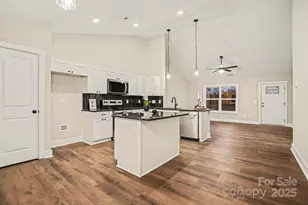 559 Shearers Rd, Mooresville, NC 28115 - Photo 5