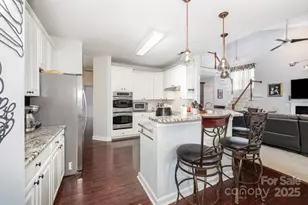 6930 Reedy Creek Rd, Charlotte, NC 28215 - Photo 27