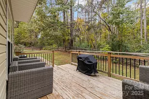 113 Pine Bluff Ct, Mount Holly, NC 28120 - Photo 23