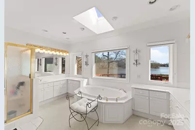 718 Eagle Point Court, Matthews, NC 28104 - Photo 23