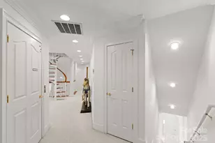 718 Eagle Point Ct, Matthews, NC 28104 - Photo 33