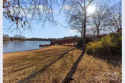 718 Eagle Point Court, Matthews, NC 28104 - Photo 5