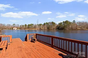 718 Eagle Point Ct, Matthews, NC 28104 - Photo 43