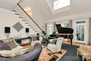 304 S Canterbury Rd, Charlotte, NC 28211 - Photo 3