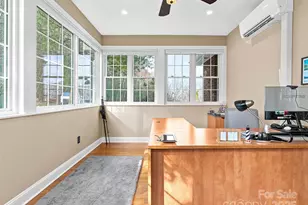 107 Spring Heights Ct, Hendersonville, NC 28791 - Photo 17