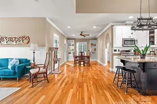 107 Spring Heights Ct, Hendersonville, NC 28791 - Photo 13