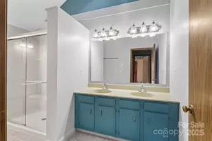 39 Oak Ct, Fletcher, NC 28732 - Photo 17