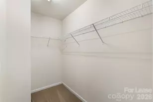 7621 Mockernut Dr, Charlotte, NC 28215 - Photo 17