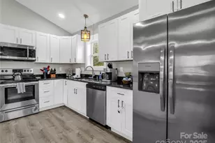 109 Elf Hvn Ln, Weaverville, NC 28787 - Photo 5