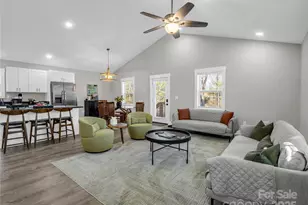 109 Elf Hvn Ln, Weaverville, NC 28787 - Photo 3