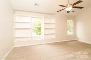 10007 University Park Ln, Charlotte, NC 28213 - Photo 11