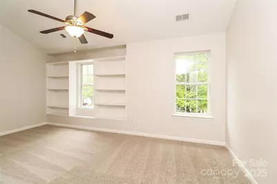 10007 University Park Lane, Charlotte, NC 28213 - Photo 9
