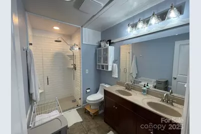 5434 Beckhaven Lane, Charlotte, NC 28216 - Photo 11