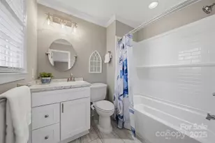 315 Skyline Rd, Hickory, NC 28601 - Photo 23