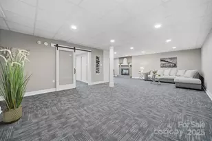 315 Skyline Rd, Hickory, NC 28601 - Photo 27