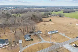 2821 New Town Rd, Monroe, NC 28110 - Photo 25