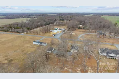 2909 New Town Road, Monroe, NC 28110 - Photo 29