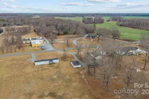 2909 New Town Rd, Monroe, NC 28110 - Photo 25