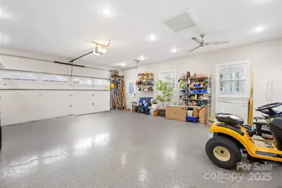 209 W 3rd Avenue, Gastonia, NC 28052 - Photo 7