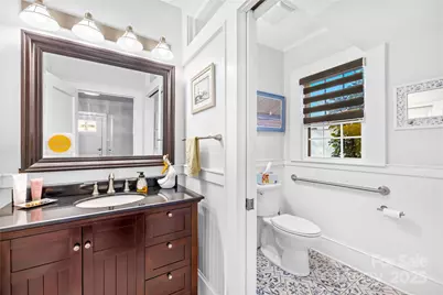 209 W 3rd Avenue, Gastonia, NC 28052 - Photo 19