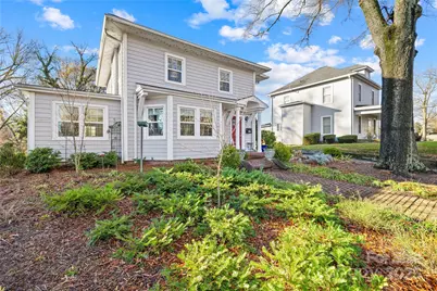 209 W 3rd Avenue, Gastonia, NC 28052 - Photo 3