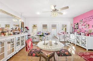 209 W 3rd Ave, Gastonia, NC 28052 - Photo 25