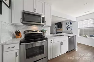 11512 Chapeclane Rd, Charlotte, NC 28278 - Photo 9