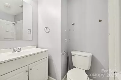 6520 Farmingdale Drive, Charlotte, NC 28212 - Photo 15