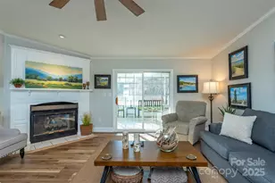 428 Riverwind Dr, Hendersonville, NC 28739 - Photo 3