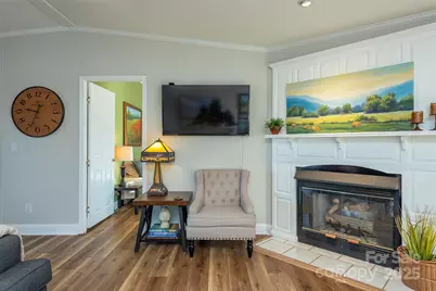 428 Riverwind Drive, Hendersonville, NC 28739 - Photo 7