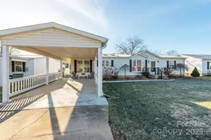 428 Riverwind Dr, Hendersonville, NC 28739 - Photo 35