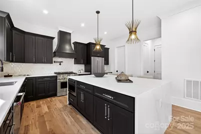 16315 Riverpointe Drive, Charlotte, NC 28278 - Photo 17