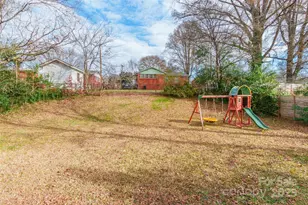 1100 Rollingwood Dr, Charlotte, NC 28217 - Photo 21