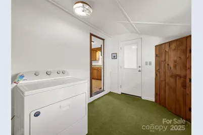 155 Whitney Avenue, Tryon, NC 28782 - Photo 11