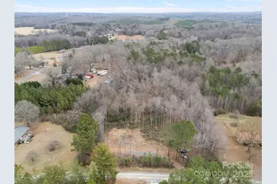 33266 Courtland Drive, Albemarle, NC 28001 - Photo 9