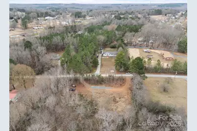 33266 Courtland Drive, Albemarle, NC 28001 - Photo 15