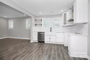 4044 Dinglewood Ave, Charlotte, NC 28205 - Photo 7